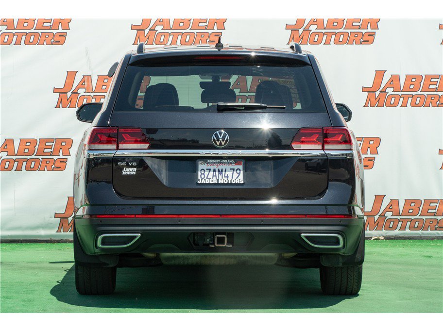 Used 2022 Volkswagen Atlas SE w/ Black Wheel Package FWD image 3