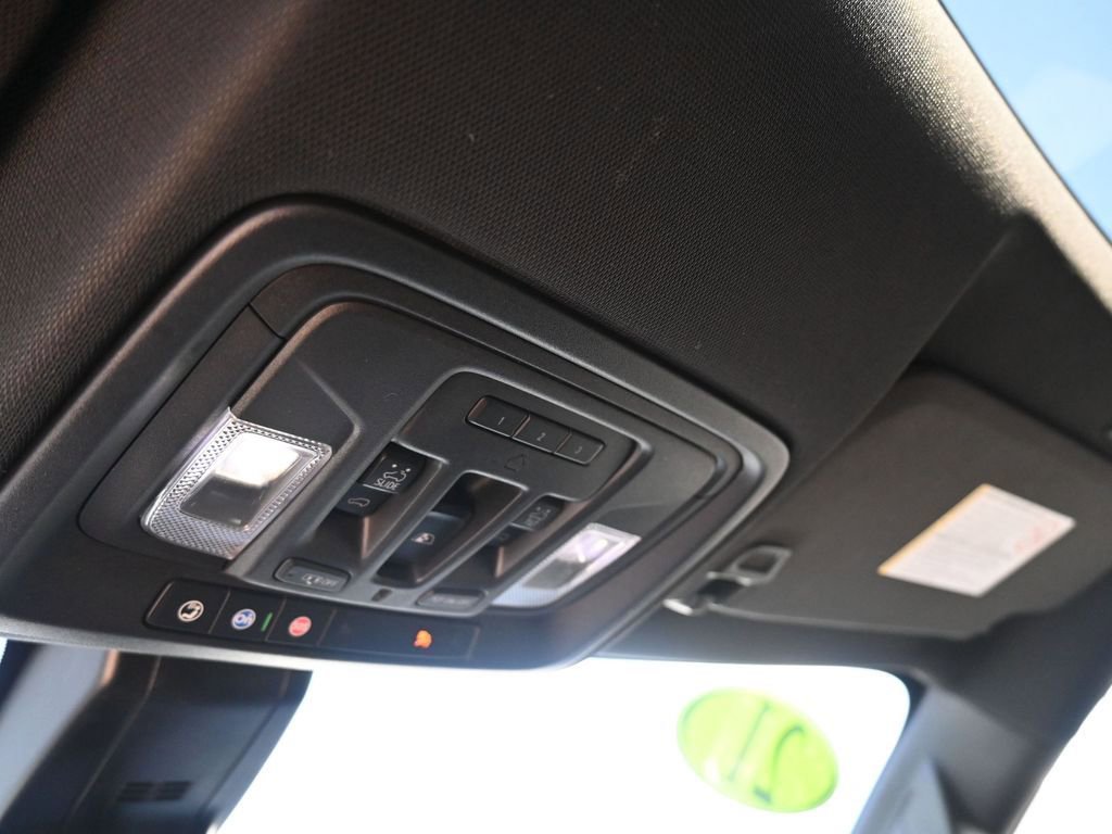 Used 2021 GMC Sierra 2500 AT4 w/ AT4 Preferred Package image 38