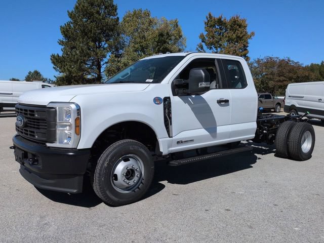 New 2026 Ford F350 XL AWD/4WD image 7