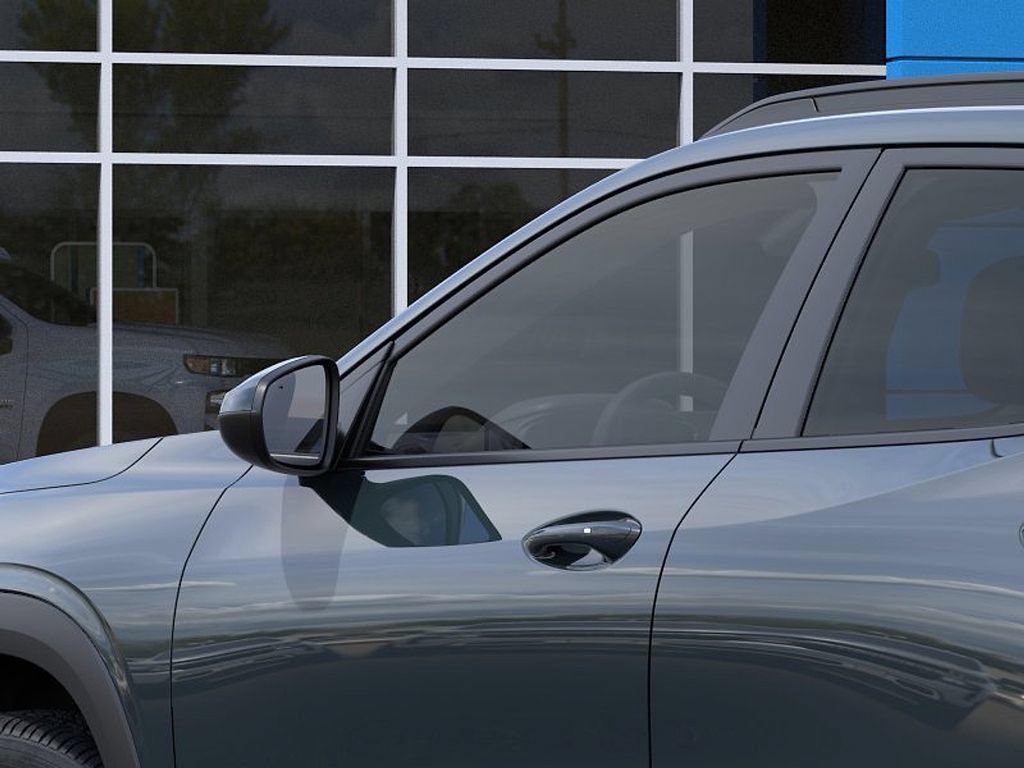 New 2026 Chevrolet Trax LT w/ Driver Confidence Package FWD image 12