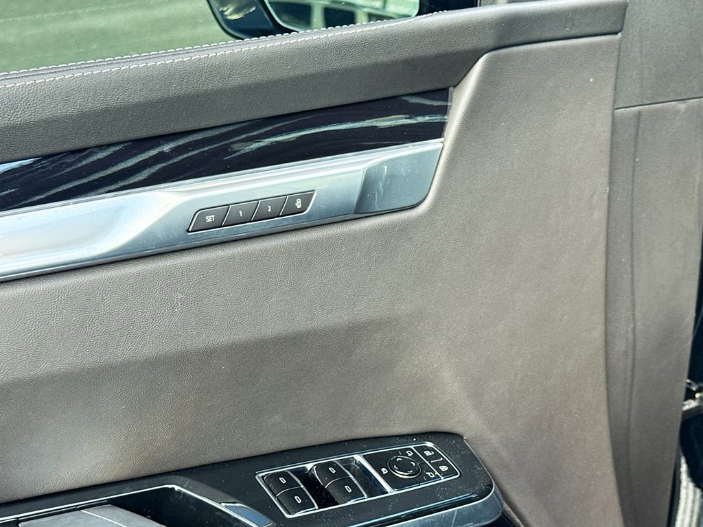 New 2026 Cadillac Escalade Sport w/ LPO, ONYX Package image 18