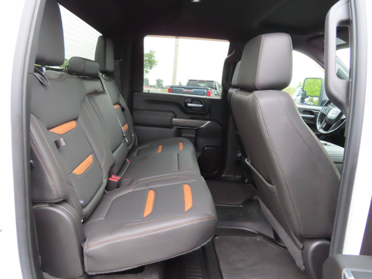 Used 2022 GMC Sierra 2500 AT4 w/ Gooseneck/5TH Wheel Package image 47