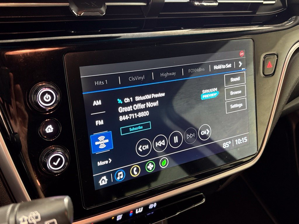 Used 2023 Chevrolet Bolt LT FWD image 33