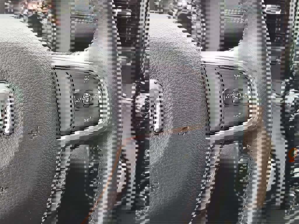 Used 2021 RAM 1500 Laramie image 18