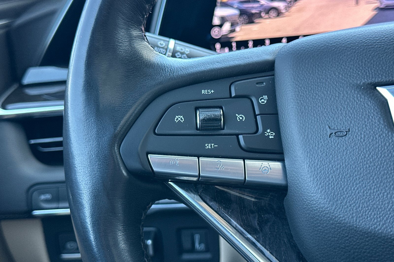 Certified 2023 Cadillac Escalade Premium Luxury w/ Performance Package image 38