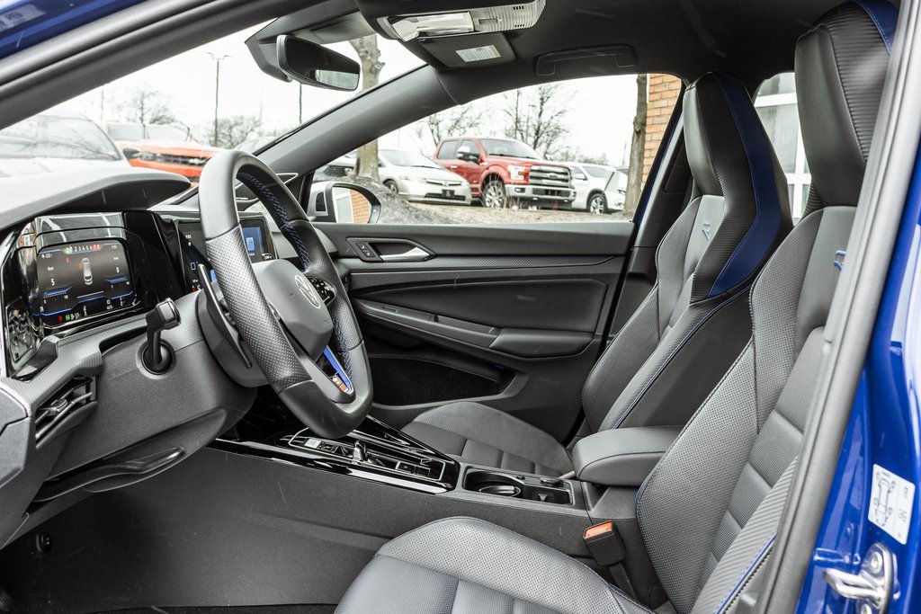 Used 2024 Volkswagen Golf R 2.0T image 27