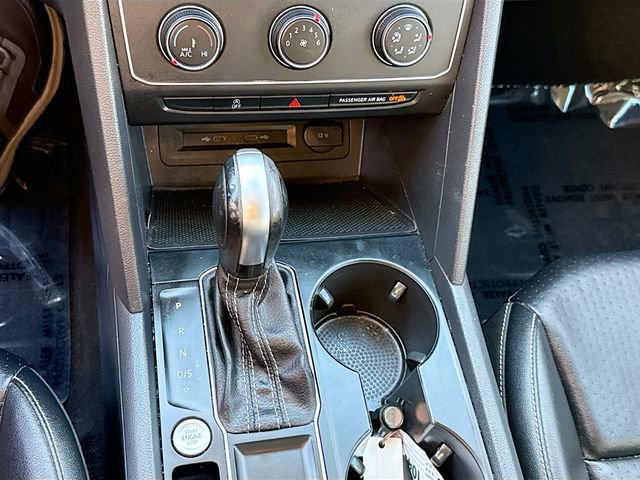 Used 2022 Volkswagen Atlas SE image 16