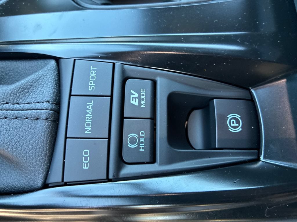 New 2026 Toyota Camry SE FWD image 38