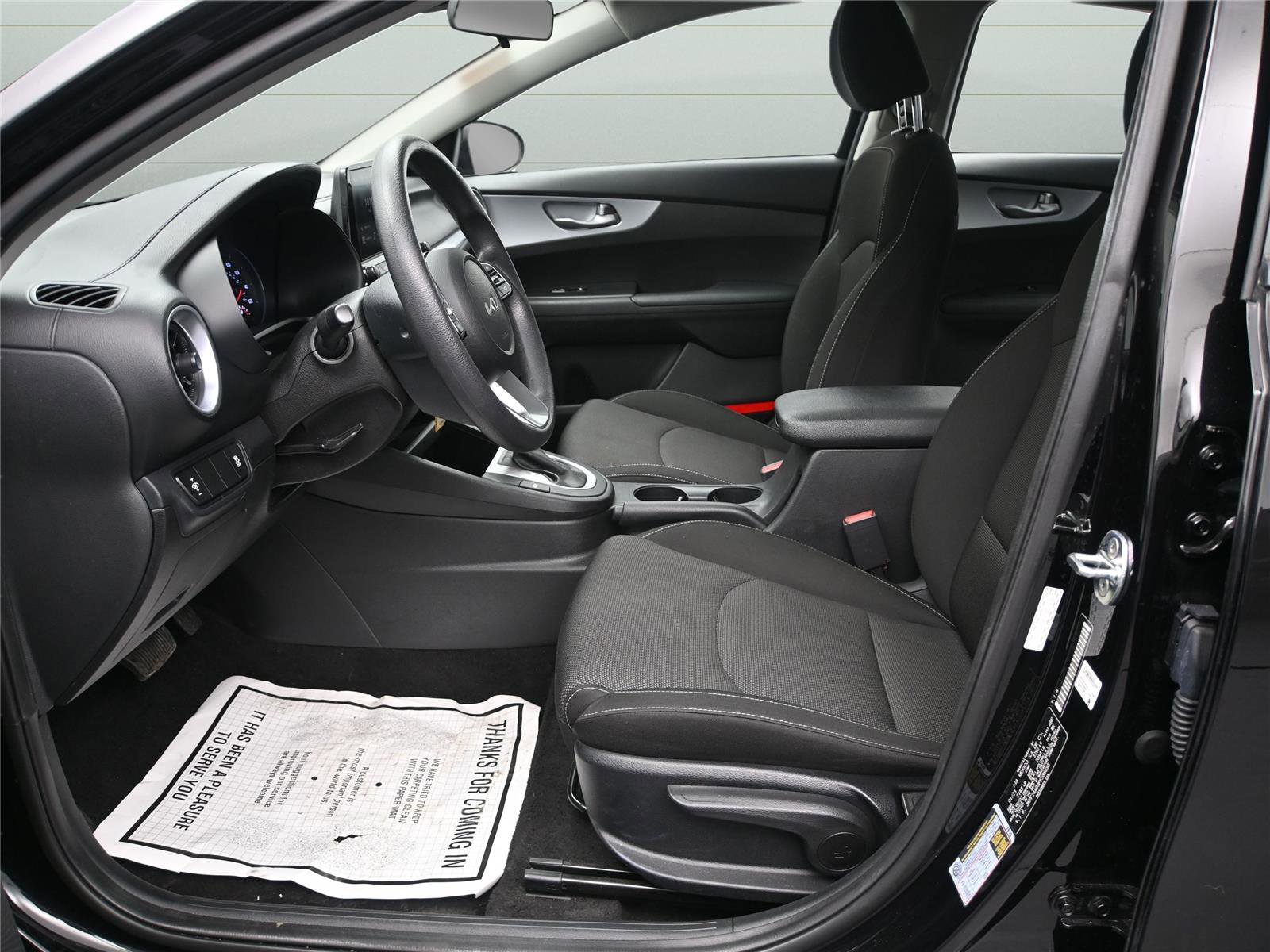 Used 2023 Kia Forte LXS image 5