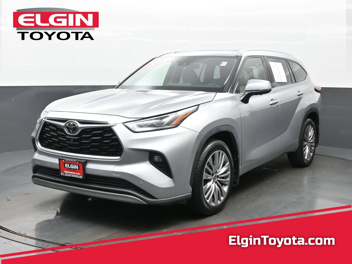 Used 2023 Toyota Highlander Platinum AWD/4WD image 1