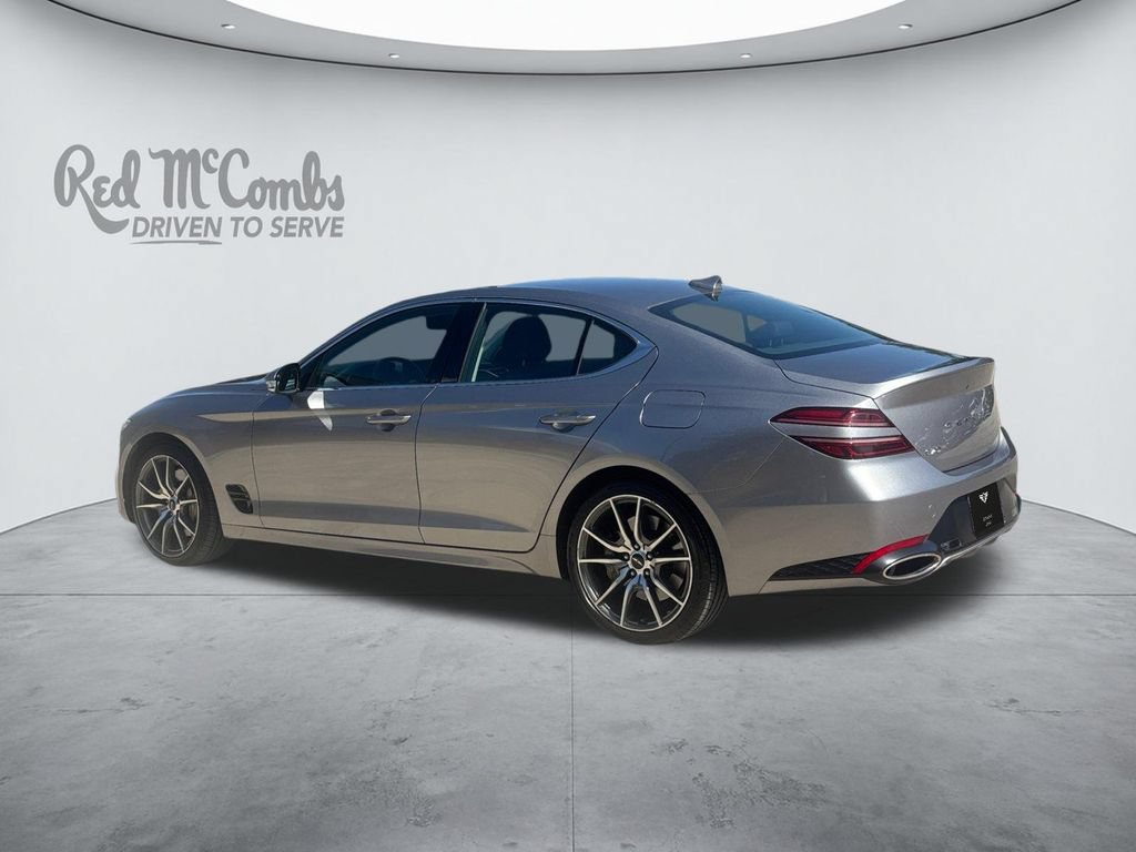 Used 2026 Genesis G70 2.5T RWD image 3