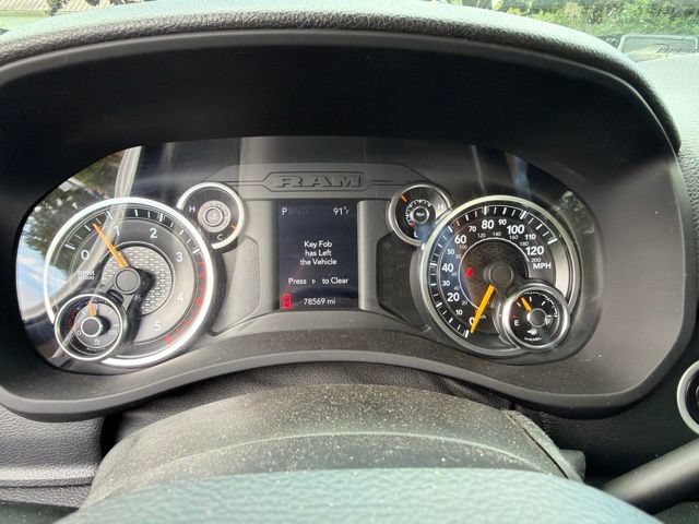 Used 2019 RAM 3500 Tradesman w/ Chrome Appearance Group RWD image 21