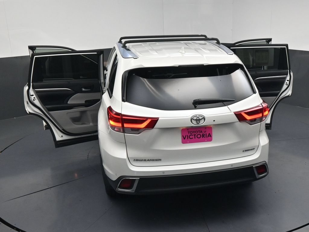 Used 2019 Toyota Highlander Limited FWD image 22