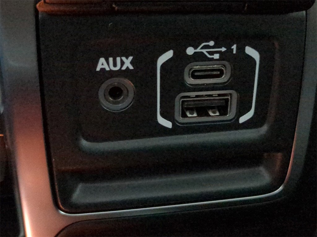 New 2025 Jeep Gladiator Sport image 21