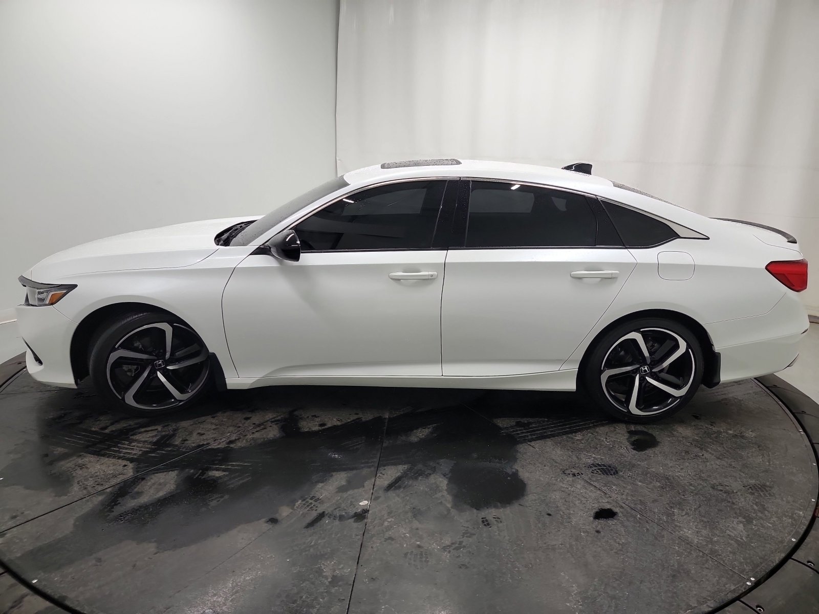 Certified 2022 Honda Accord Sport image 5