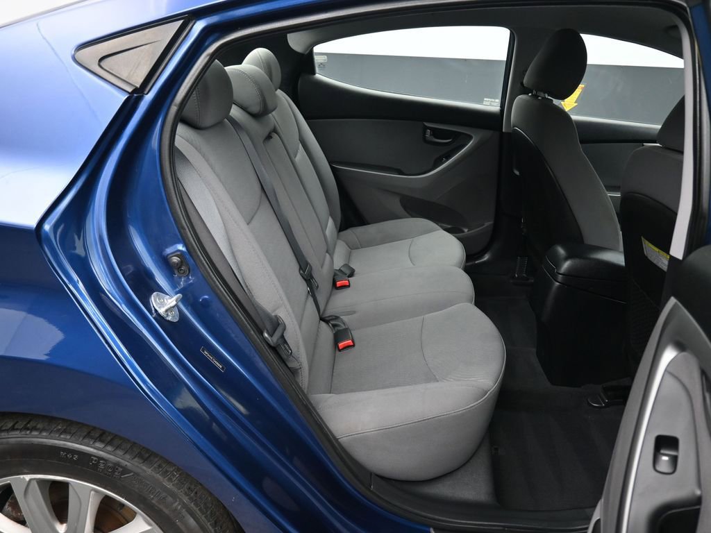 Used 2016 Hyundai Elantra SE w/ Option Group 02 image 32