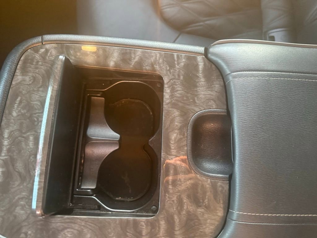 Used 2021 Nissan Armada Platinum w/ Captain's Chairs Package image 37