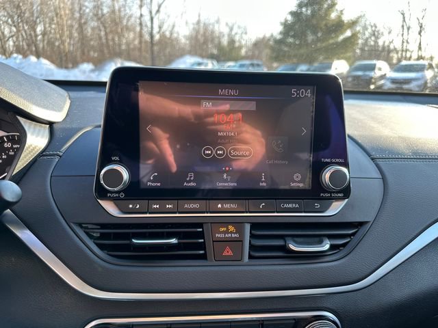 Used 2021 Nissan Altima 2.5 SV w/ SV Premium Package image 34