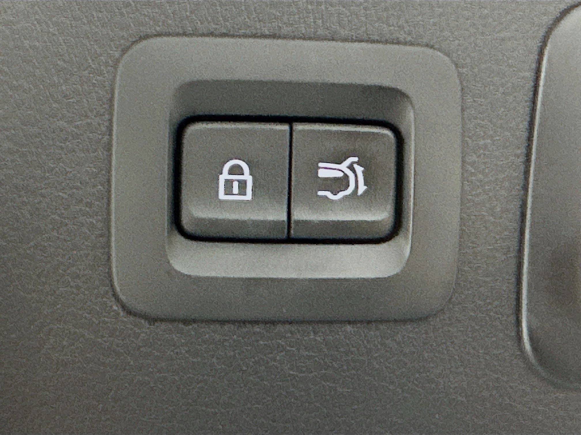 Used 2025 MAZDA CX-90 3.3 Turbo w/ Select Package image 30