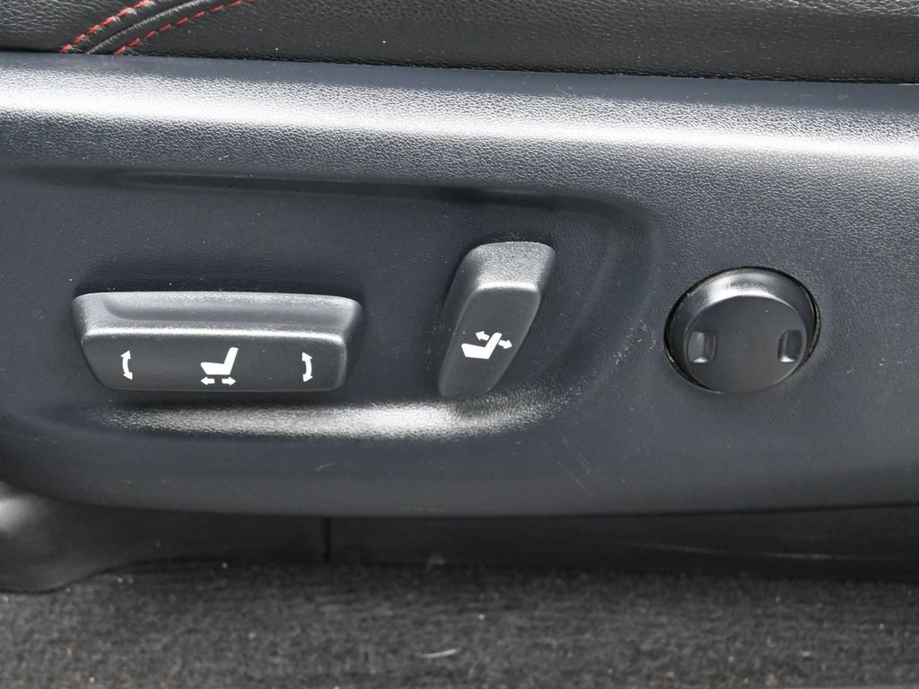 Certified 2020 Toyota 4Runner Venture w/ Moonroof Package AWD/4WD image 10