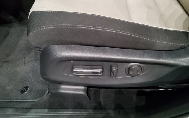 Used 2024 Honda CR-V EX image 28