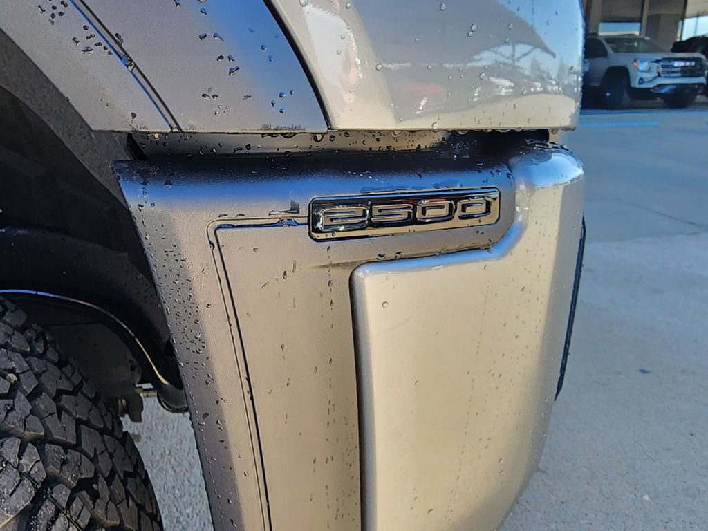 New 2026 GMC Sierra 2500 AT4 w/ AT4 Premium Plus Package image 11