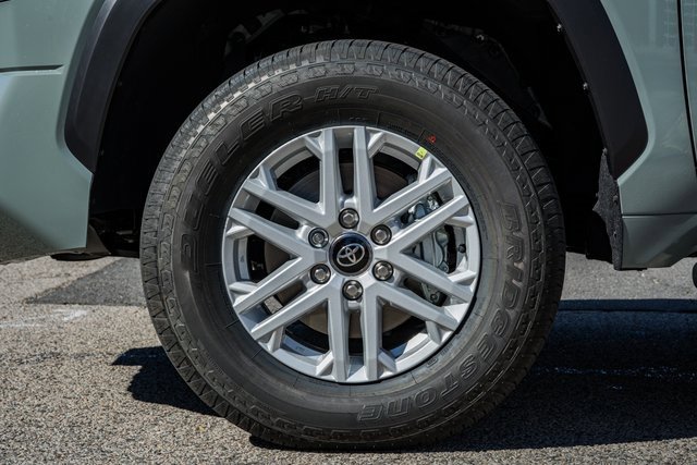 New 2026 Toyota Tundra SR5 image 17