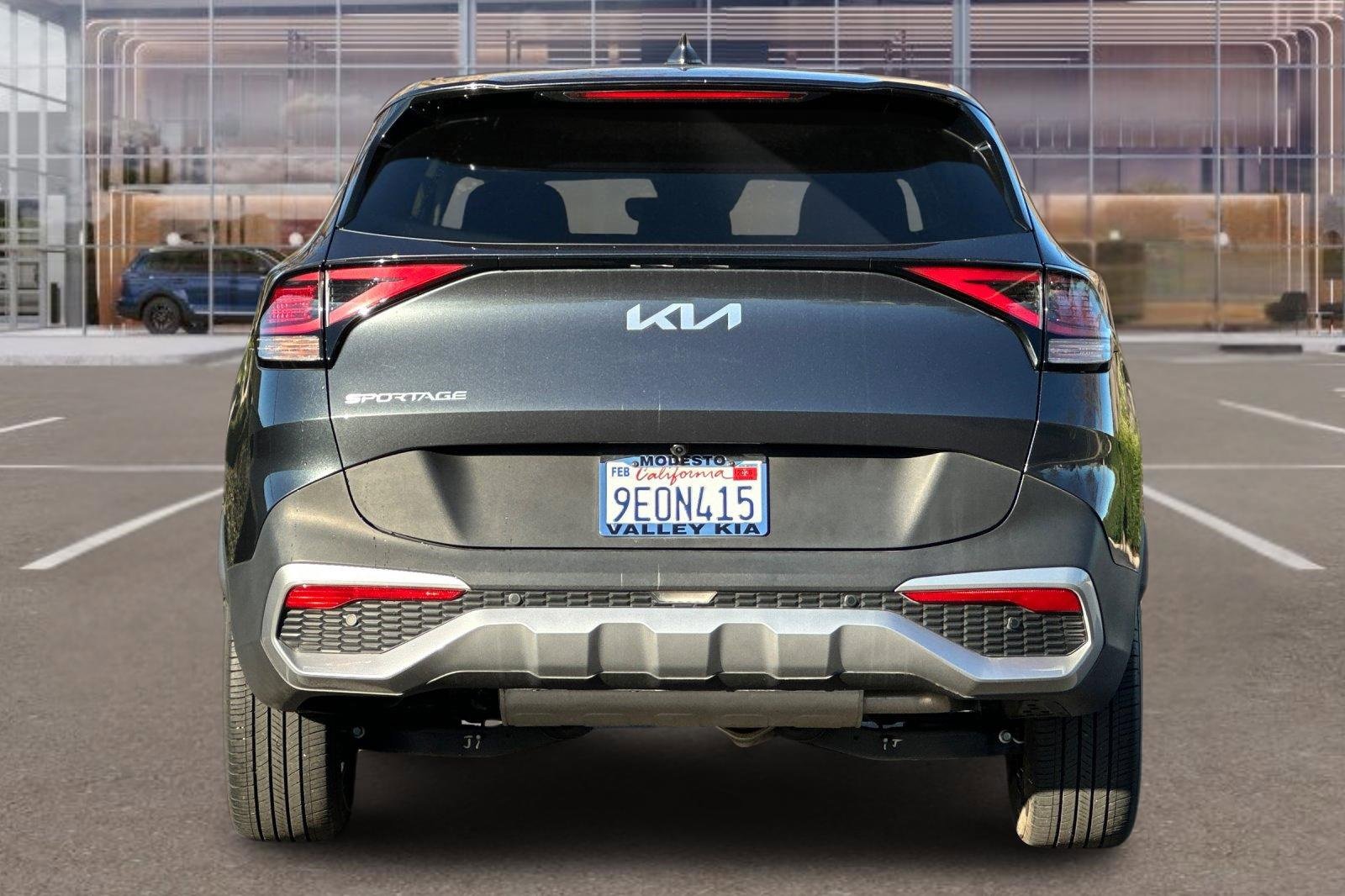 Used 2023 Kia Sportage EX image 5