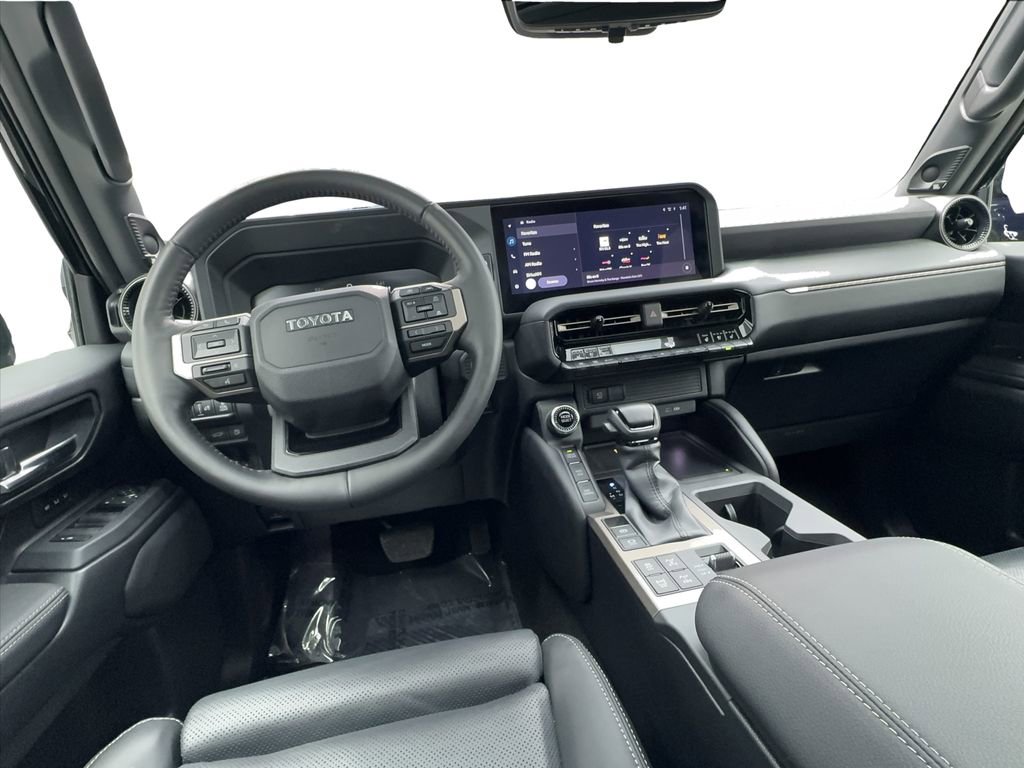 Used 2024 Toyota Land Cruiser image 37