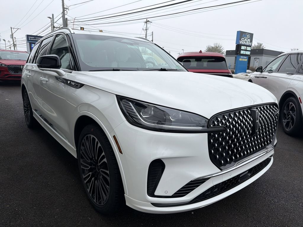 New 2025 Lincoln Aviator Black Label image 4