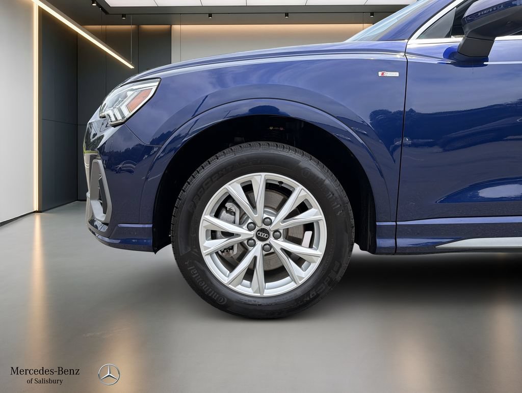 Used 2025 Audi Q3 2.0T Premium Plus w/ Premium Plus Package AWD/4WD image 19