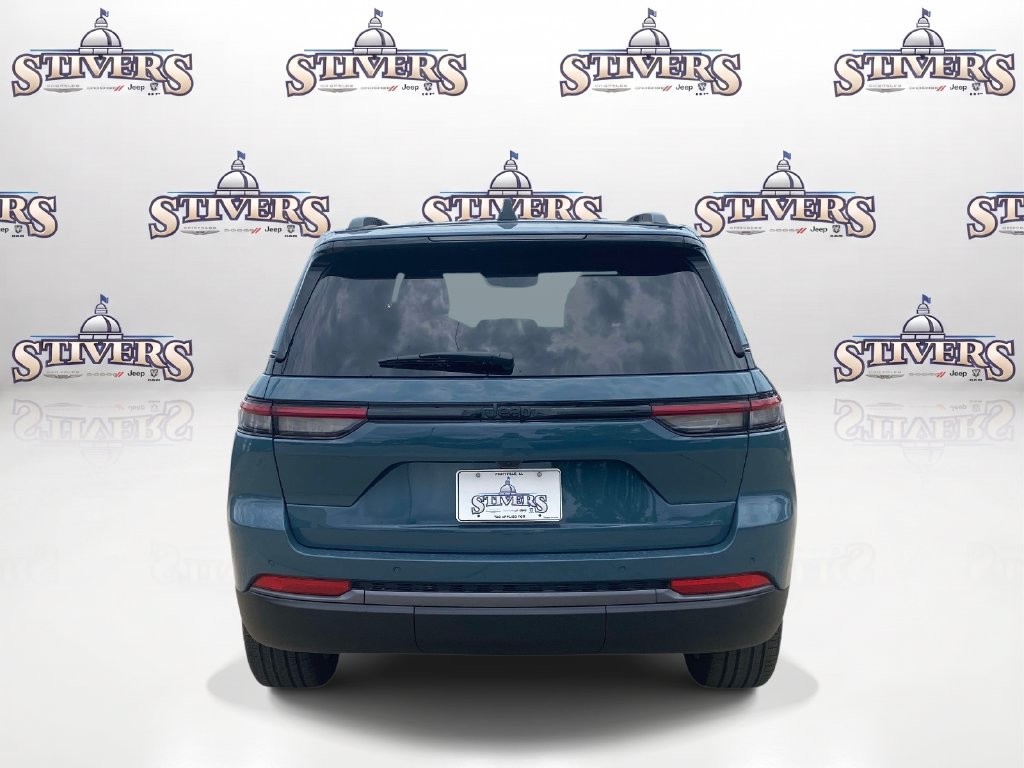 New 2026 Jeep Grand Cherokee Limited w/ Limited Altitude Package RWD image 5