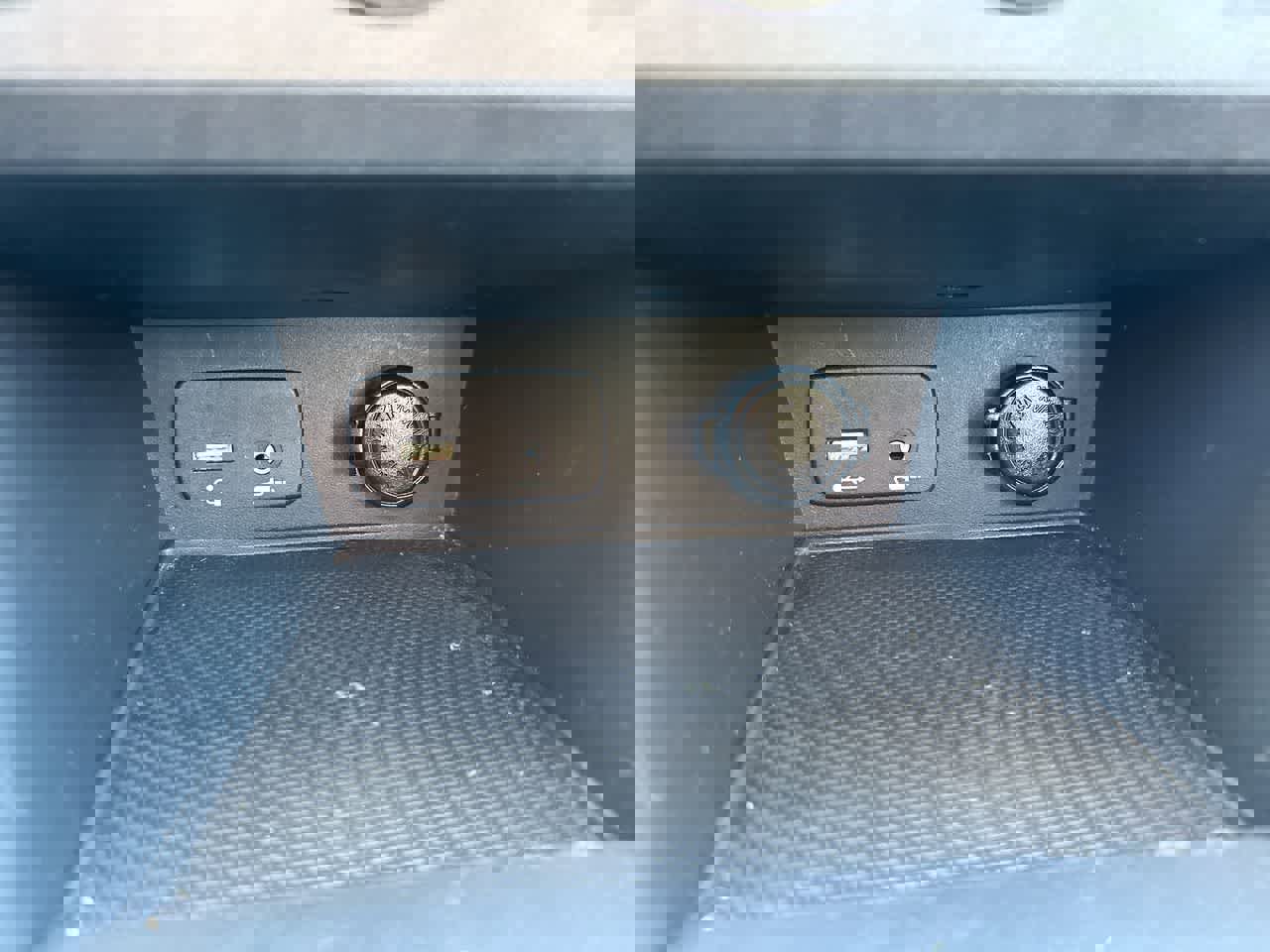 Certified 2023 Subaru Crosstrek 2.0i image 32