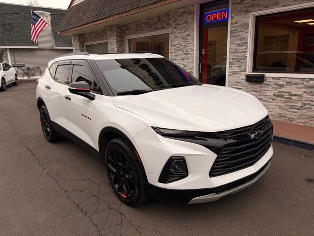 Used 2022 Chevrolet Blazer LT w/ Redline Edition AWD/4WD image 3