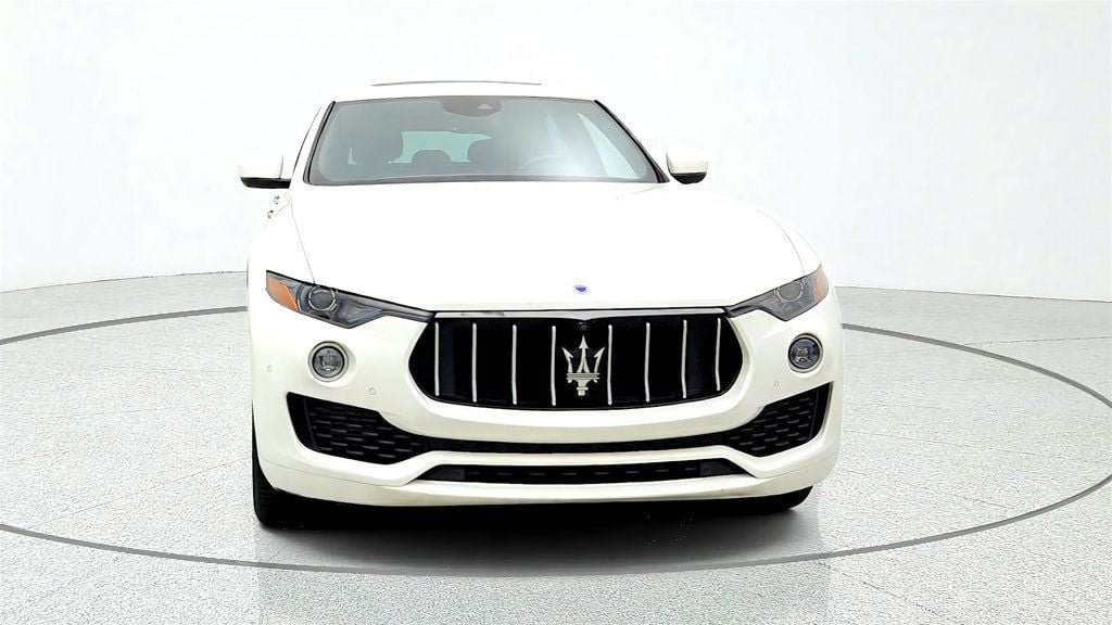 Used 2021 Maserati Levante S AWD/4WD image 2