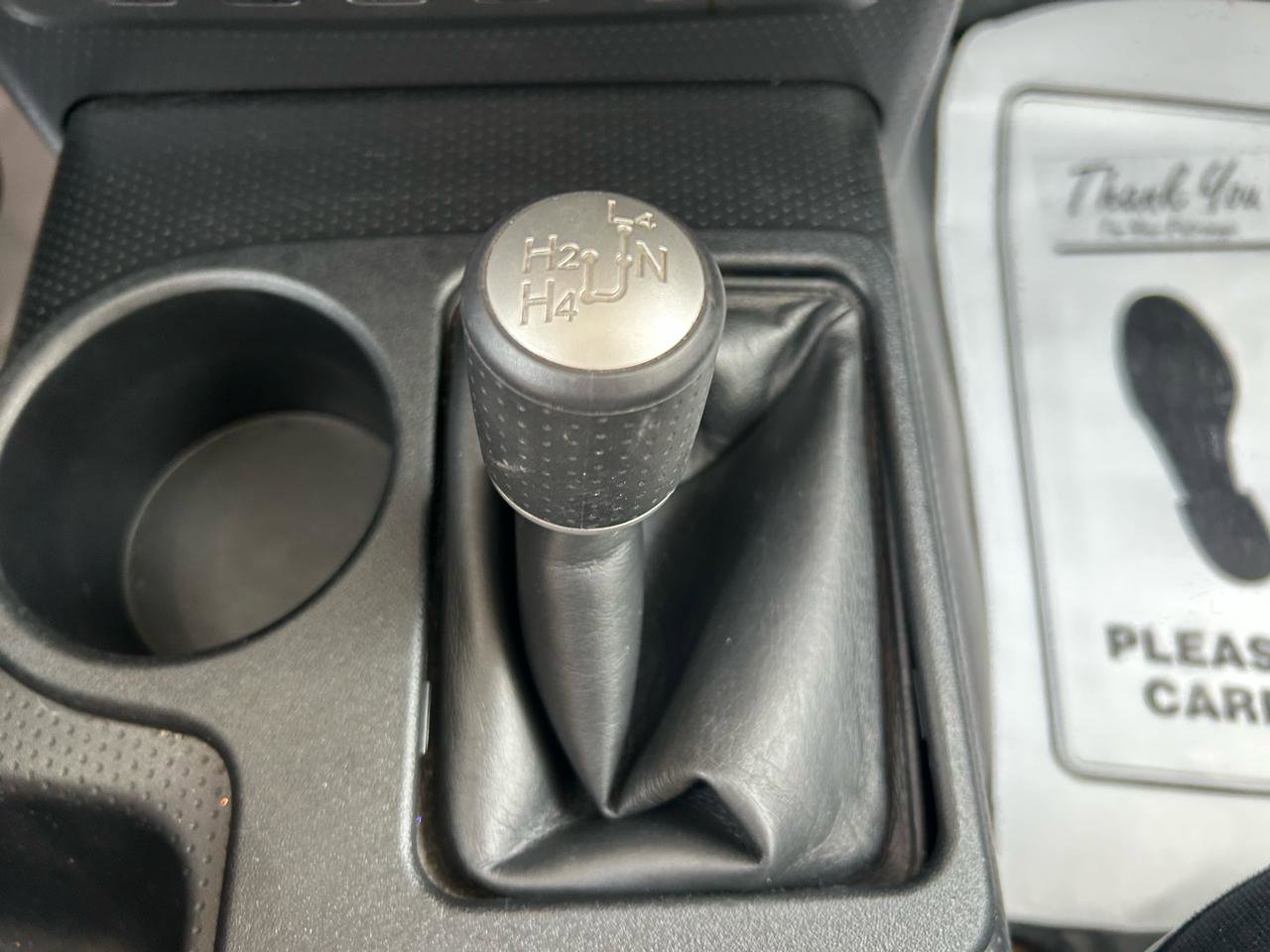 Used 2007 Toyota FJ Cruiser 4WD image 28