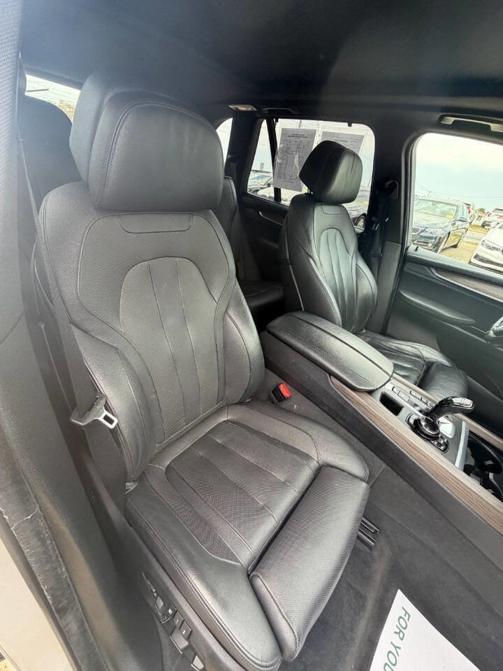 Used 2016 BMW X5 xDrive50i w/ M Sport image 18