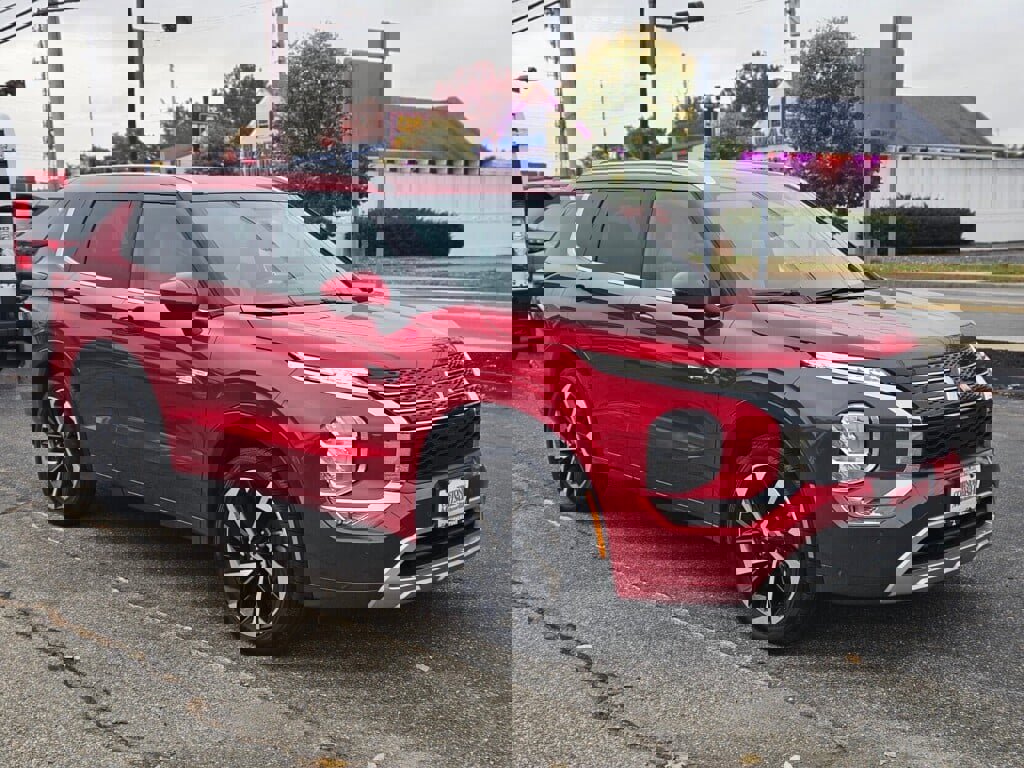 Used 2023 Mitsubishi Outlander SEL image 7