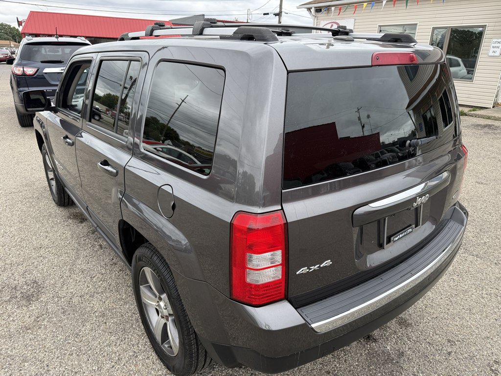 Used 2017 Jeep Patriot High Altitude AWD/4WD image 4