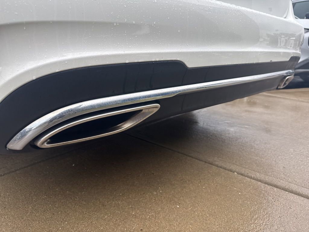 Used 2015 Mercedes-Benz E 350 4MATIC Sedan image 18