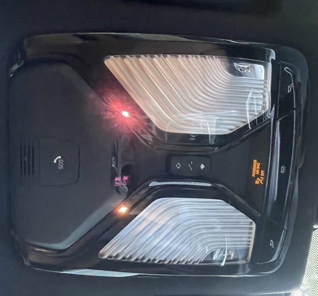 Used 2022 BMW X6 xDrive40i w/ Premium Package image 22