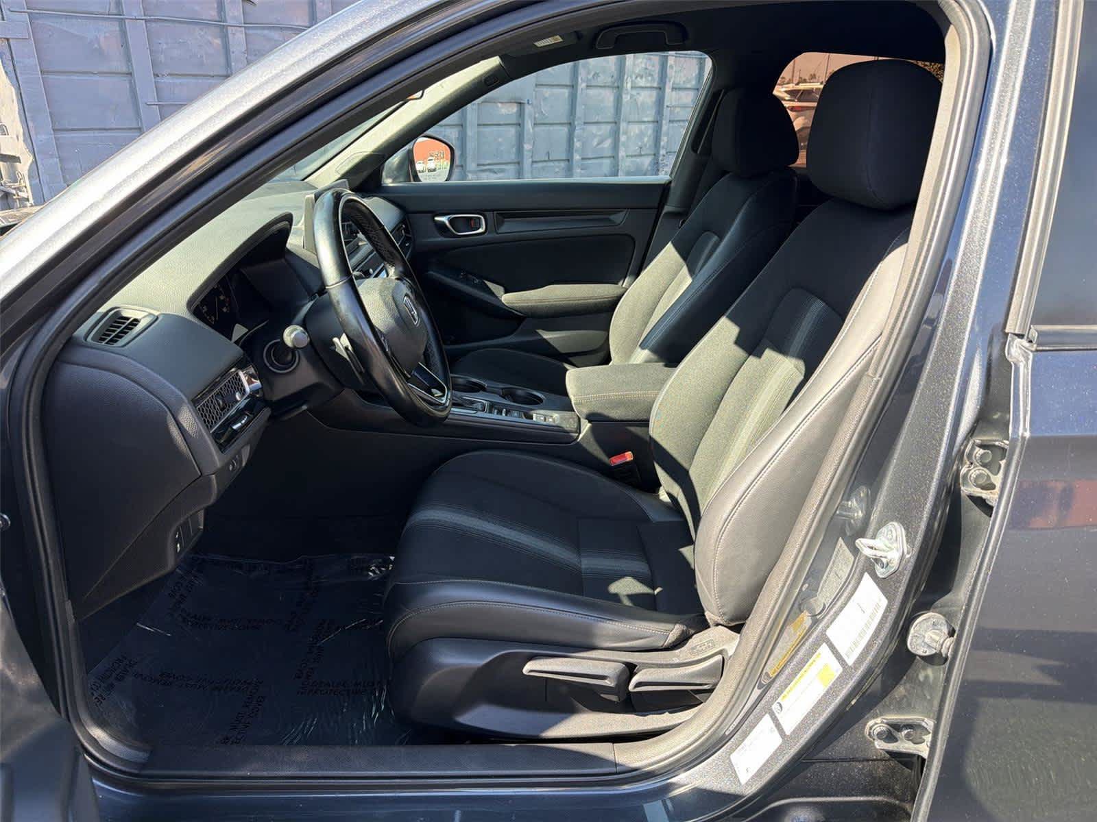 Used 2022 Honda Civic Sport image 12