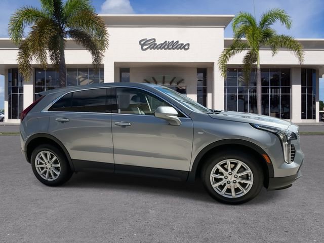 Certified 2023 Cadillac XT4 Luxury image 17