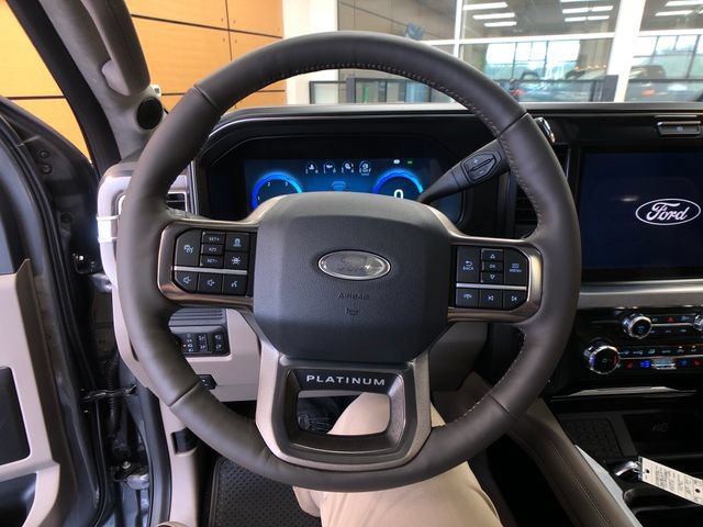 New 2026 Ford F250 Platinum w/ Platinum Plus Package AWD/4WD image 13