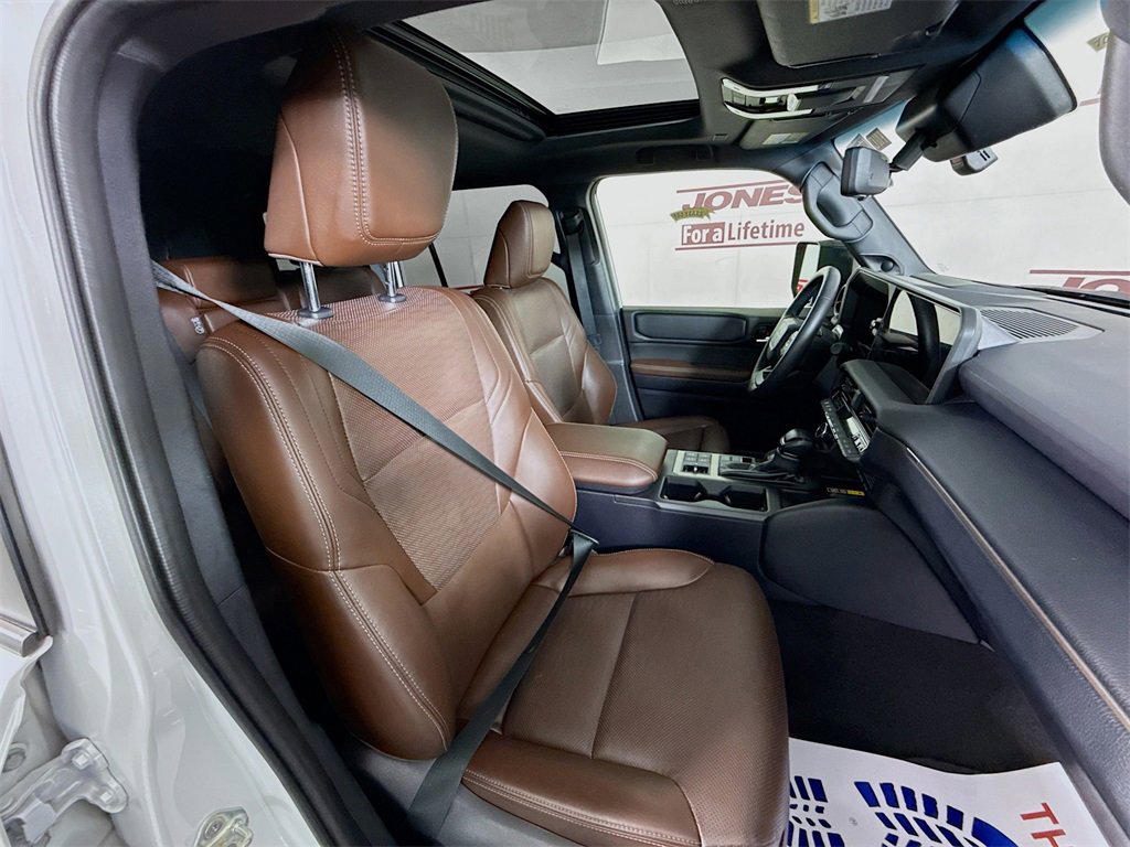Used 2024 Toyota Land Cruiser image 34