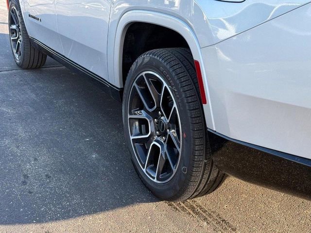 New 2025 Jeep Wagoneer L Series III image 6