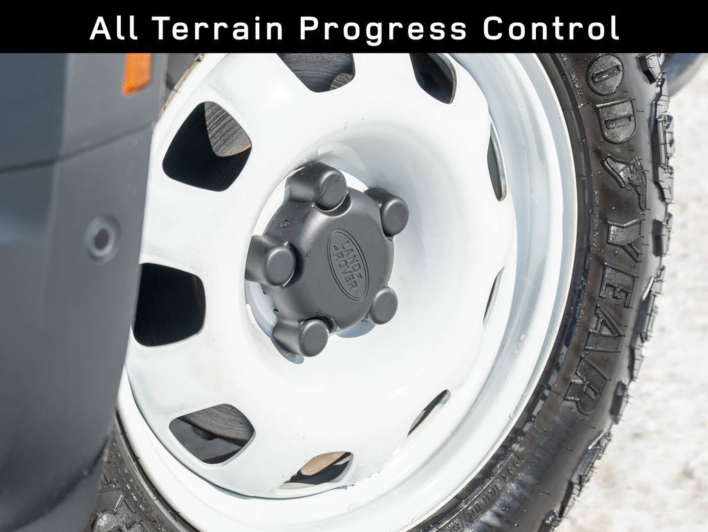 Certified 2024 Land Rover Defender 110 S image 9