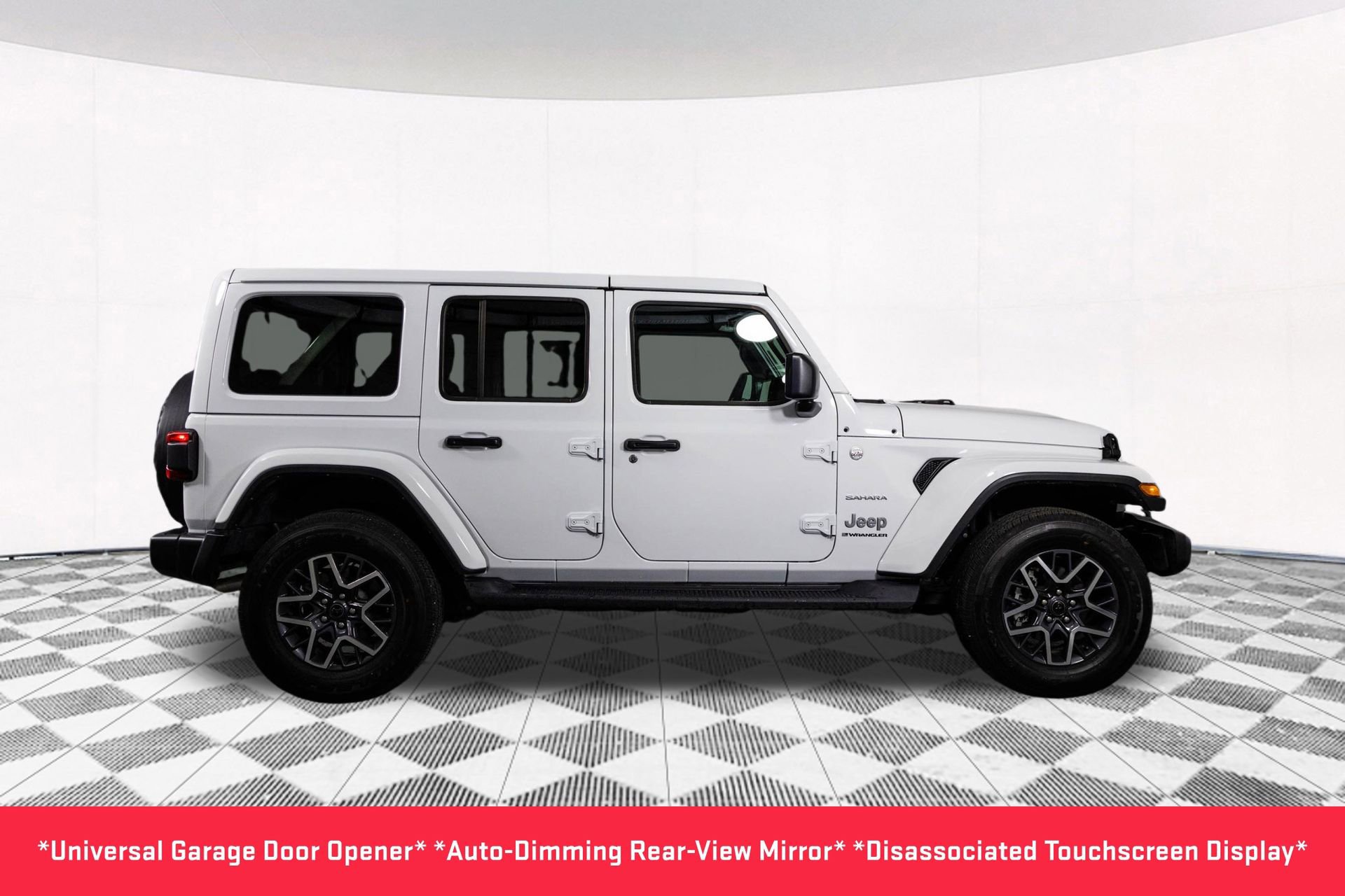 Used 2024 Jeep Wrangler Sahara w/ Technology Group image 19