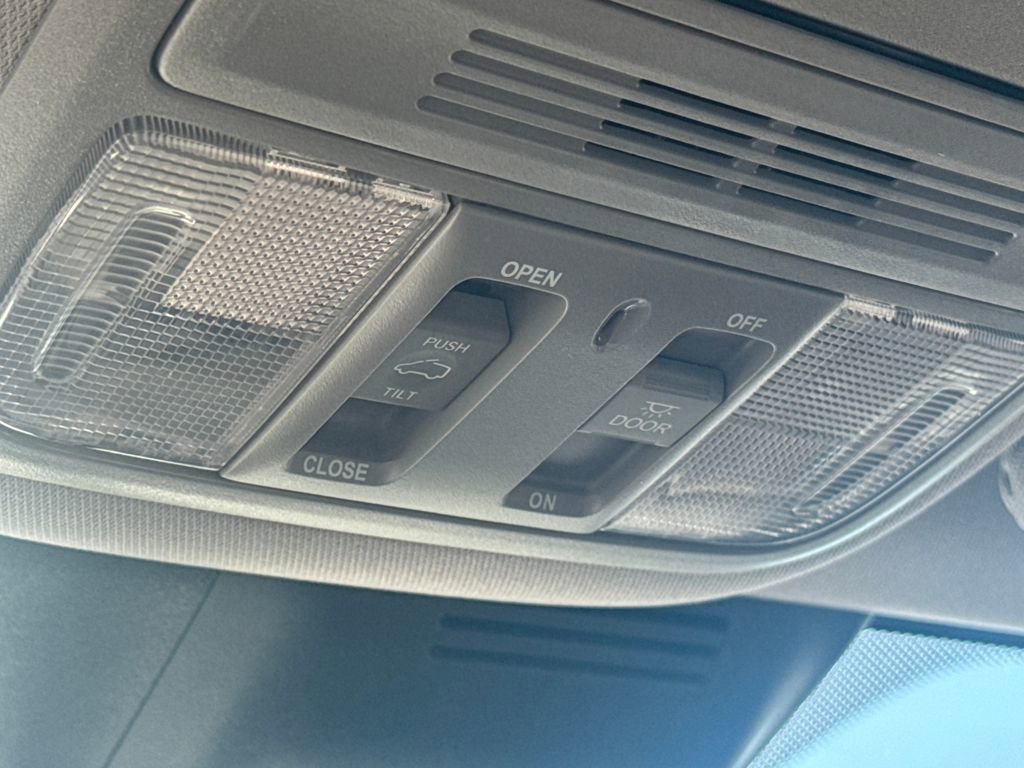 Used 2022 Honda CR-V EX image 30