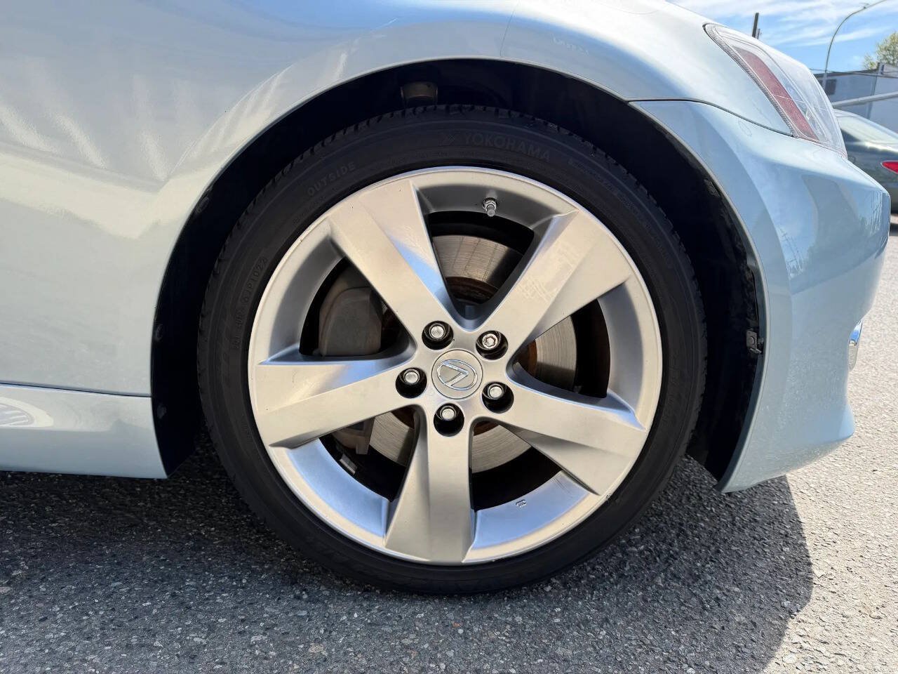 Used 2010 Lexus IS 350C RWD image 19